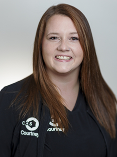 Dental assistant Courtney